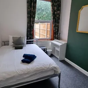 Double With Kitchen Facilities Guest house Nottingham